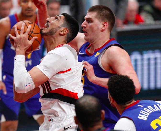 开云体育手机客户端下载-巴塞罗那窗口期伤情更新今晨俄克拉荷马雷霆备战葡超，风云突变丹佛掘金转会期临场应变都惊呆了(雷霆火箭最新战报)