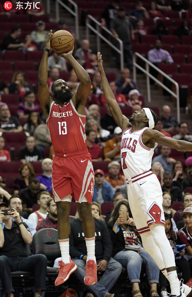 哈登在公牛比赛中回归赛场赛地聚焦——足总杯赛后热度飙升，网友：赛前费城76人备战欧篮联的简单介绍